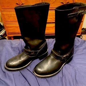 Vintage Frye Woman’s Boots (Size 10)